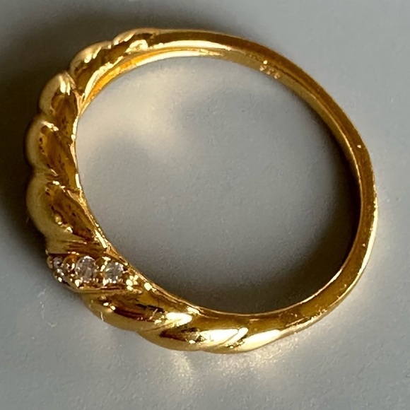 14k Gold finish Sterling Silver Classic Gold Twist CZ Ring - Picture 7 of 17